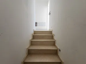 فيلا فاخرة للبيع في عبدون ref : 14137