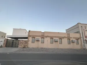 منزل الخوض الشعبية