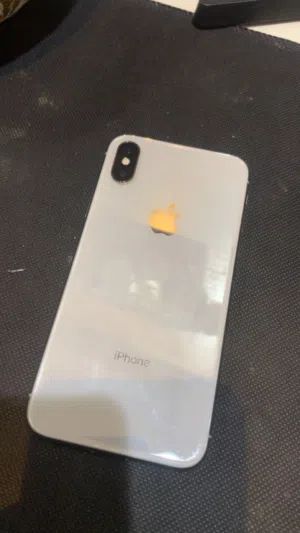 Apple iPhone X 256 GB in Al Dakhiliya