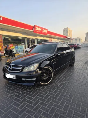 Mercedes Benz c300 2011 converted to c63