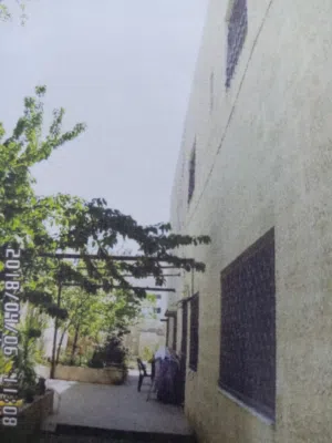 500 m2 More than 6 bedrooms Villa for Sale in Amman Al-Kom Al-Sharqi