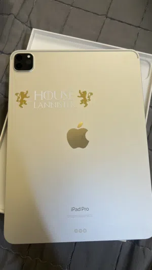 IPAD 11 PRO M2 128GB 4th gen استعمال خفيف ولا خدش