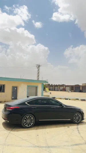 جينسس للبيع