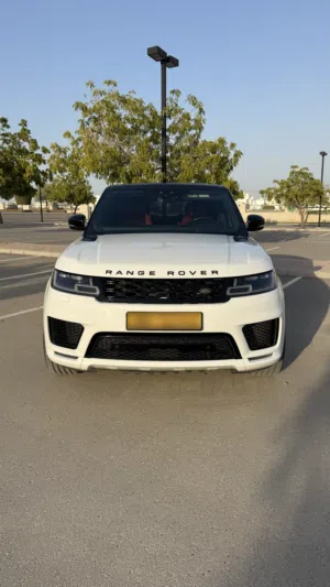 رنج روفر سبورت Dynamic V8