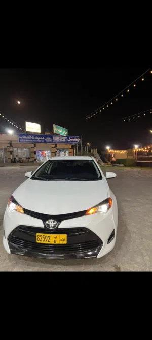 كرولا موديل 2018 نظيفه