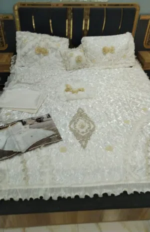 للبيع فرشه مال عرس نفرين