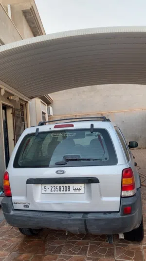 فورد مافريك امورها طيبه فيها عيوب شويا تبي دوره