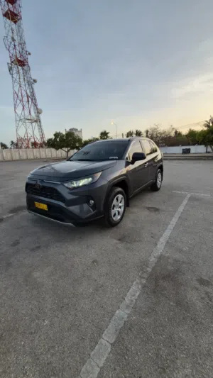 Used Toyota RAV 4 in Dhofar