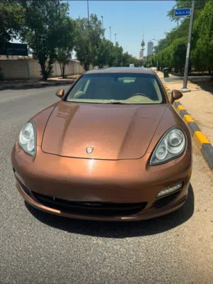فرصه ذهبيه بورشه لون مميز