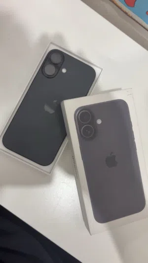 Apple iPhone 16 128 GB in Hawally