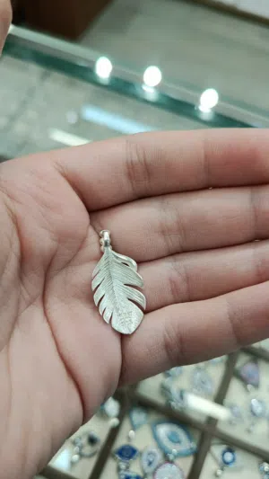 قطعة فضة مميزة تعليقة 925