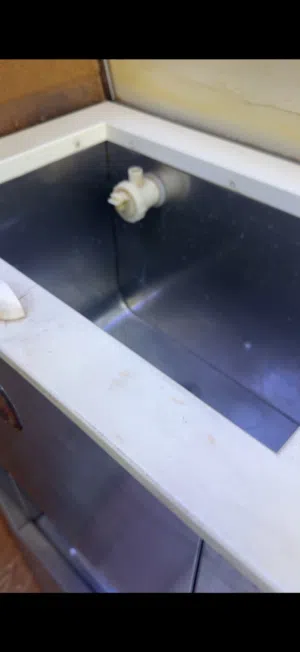 براد الحساوي حنفيه وحده نضيف جدا جدا