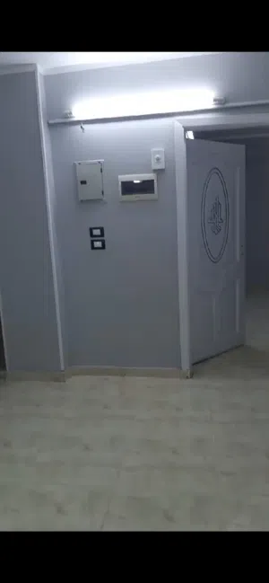 شقه للايجار تشطيب جديد