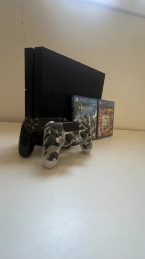 PLAYSTION 4 FAT للبيع