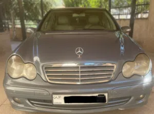 مرسيدس c200 2007
