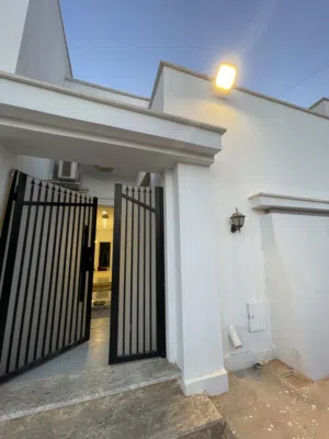 210 m2 2 Bedrooms Townhouse for Rent in Tripoli Ain Zara