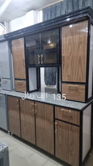 دولاب مطبخ المنيوم و رخام