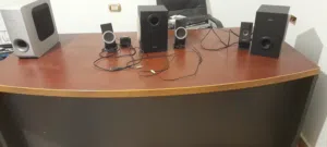 مكتب مدير خشب