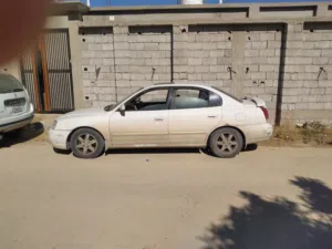 هونداى افانتى