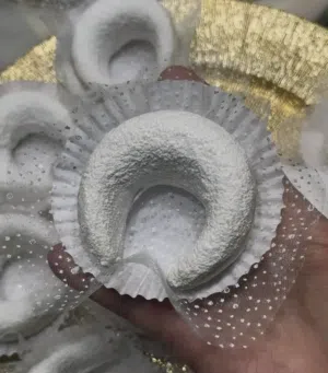 حلويات تقليدية وعصرية حسب الطلب والأسعار جد مناسبة حلويات معسلة قريوش سامسة مقيرط