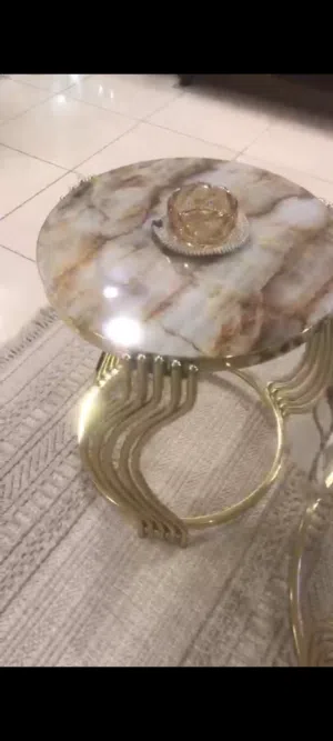 طقم طاولات وسط جديد غير مستعمل للبيع