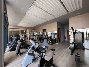 شقه للبيع الموج اطلاله البحر مباشر تملك حر/Apartment for sale in Al Mouj, direct sea view, freehold