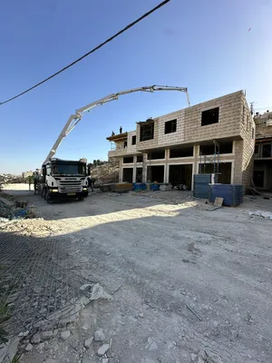 ‏أكثر من 6 غرف ‏.‏ حمّامين ‏.‏ 10 م٢‏4