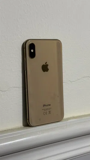 ايفون XS بحاله ممتازه