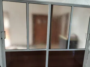 باب ألومنيوم