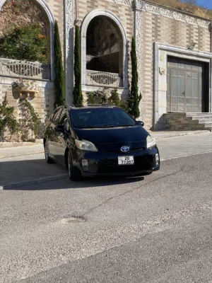 Used Toyota Prius in Amman
