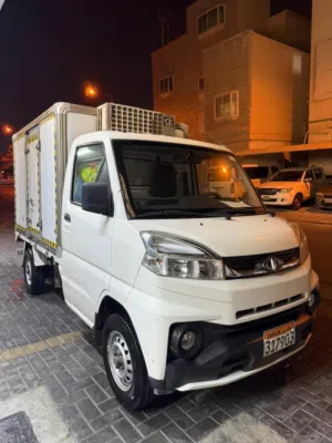 Cmc freezer للبيع