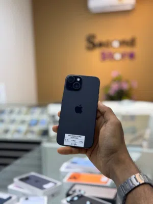 iPhone 15-128 GB All smooth working phone
