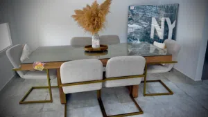 طاولة طعام فخمة و6 كراسي fancy dining table with 6 chairs