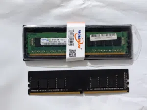 رامات حاسوب عدد 2 (واحد جديد DDR3 8GB والثاني عاطل DDR4 8GB بسعر مناسب جداً)