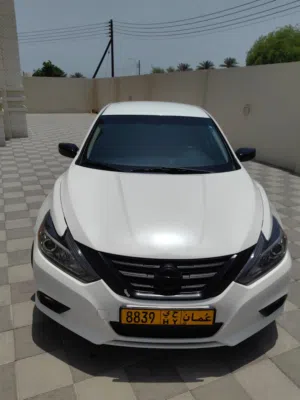Used Nissan Altima in Al Batinah