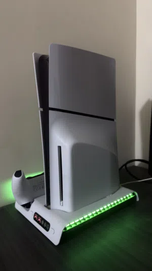 بلي 5 للبيع
