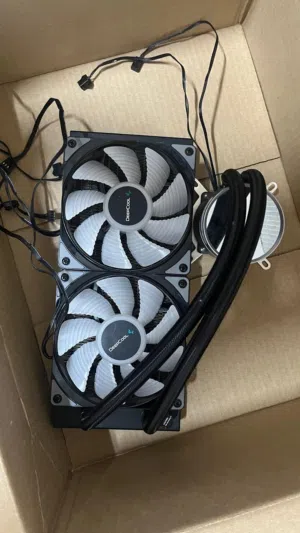 مبرد مائي deepcool للبيع اموره فوق الطيبه