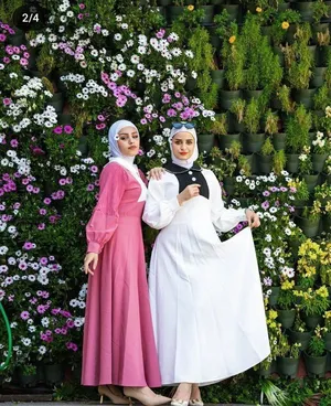 Maxi Dresses Dresses in Saladin