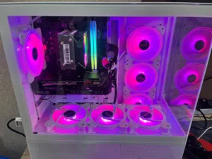 للبيع pc قيمنق المواصفات بالوصف