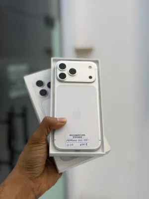 iPhone 17 Pro Max 256 GB Smooth and fabulous performance