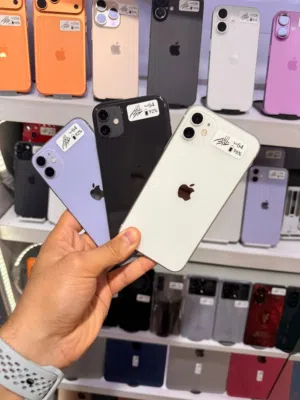 Apple iPhone 11 128 GB in Tripoli