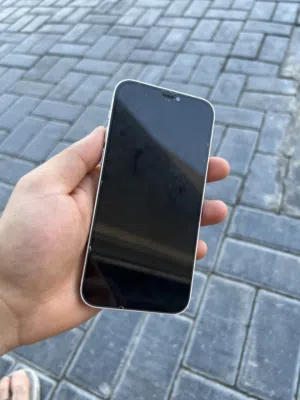 Apple iPhone 12 64 GB in Tripoli