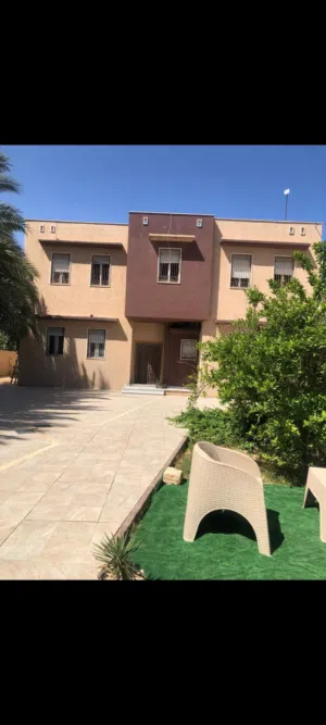 فيلا للبيع دورين
