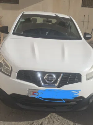 نيسان قشقاي 2012