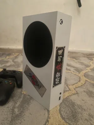 Xbox Series S Xbox for sale in Al Dakhiliya