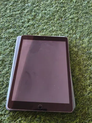 Apple iPad 9 64 GB in Misrata