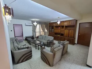 150 m2 3 Bedrooms Apartments for Rent in Baghdad Al Salhiah