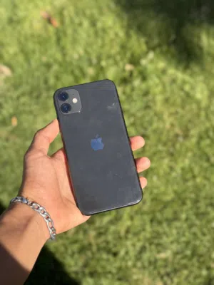 Apple iPhone 11 128 GB in Tripoli