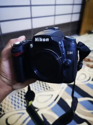 /b90nikon. .D90 nikon