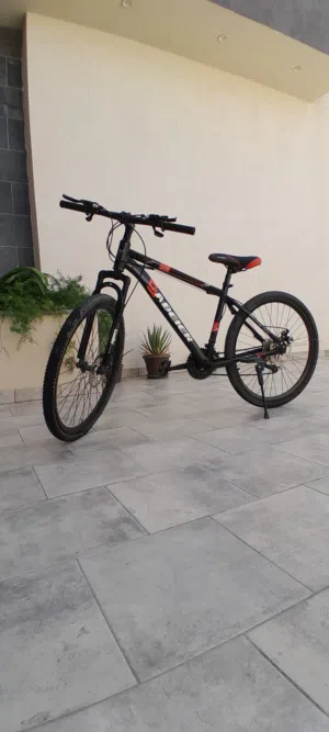 دراجة للبيع